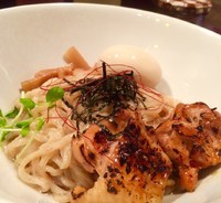 「油そば並盛り＋味付玉子」@油そば 伊太郎の写真