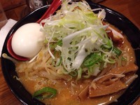 「味噌ラーメン（野菜増し）＋味玉」@麺処 花田 上野店の写真