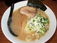 「らーめん　680円」@富士らーめんの写真