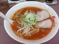 「辛々ラーメン」@くるまやラーメン おゆみ店の写真