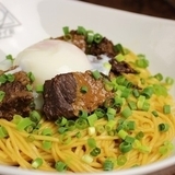 牛煮込みまぜそば