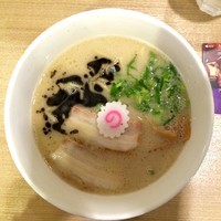 「ミラノとんこつ900円」@CASA LUCAの写真
