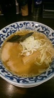 「煮干しらーめん  750円  (細麺)」@麺処 みどりの写真
