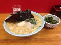「ラーメン中 味玉 ほうれん草」@千葉家の写真