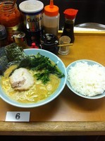 「らーめん ライス」@大黒家 東陽町店の写真