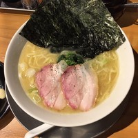 「ラーメン街道一番星 湘南潮味」@らあめん花月嵐 鶴見西口店の写真