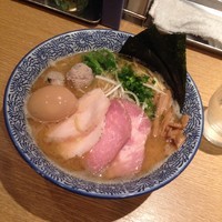 「特製濃厚魚介らーめん1050円」@麺屋 一燈の写真