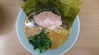 「ラーメン￥650  ライス無料」@横浜らーめん 武蔵家 池袋店の写真