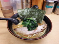 「ラーメン普通盛り」@麺家 威風堂堂 祖師谷大蔵本店の写真