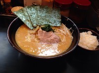 「味噌ラーメン（大盛り）780円＋150円」@尾壱家の写真