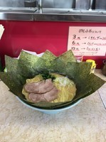 「らーめん中　のり増し　堅め　＋　ライス」@横浜寺田家ラーメン 白井店の写真