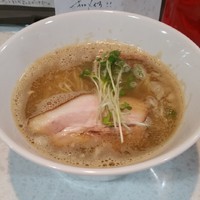 「１００％煮干しそばライト塩」@ラーメン星印の写真