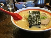 「久留米ラーメン 700円」@餃子の天ぱり 木町通本店の写真