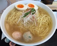 「あら炊き塩らぁめん・大盛サービス＋味玉子（￥830＋￥100」@麺屋 海神 相模原店の写真