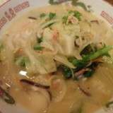 菜の花のさくらンメン(830円)まんぷくセット(430円)