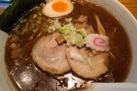 「ラーメン中盛り750円」@麺屋 まる紀の写真