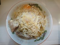 「特製まぜそば(800円)+生玉子(50円)」@らーめん まひるの写真