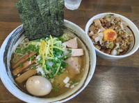 「冷やしアゴそば＋味玉＋赤ワイン煮豚ごはん」@麺処 井の庄の写真