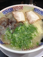 「ラーメン￥680（カタ）」@博多ラーメン よねちゃんの写真