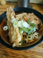 「そば200円+ちくわ天80円+ごぼう天80円」@六文そば 日暮里第2店の写真