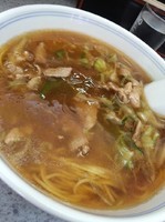 「肉ソバ700円」@まるよしの写真