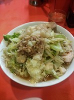 「小ラーメン 野菜ニンニク脂カラメ」@ラーメン二郎 仙川店の写真