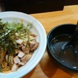 〖夏季限定〗油そば690円