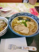 「濃厚らーめん+炙りチャーシュー丼960円」@ラーメン ばんぶる ららぽーと新三郷店の写真