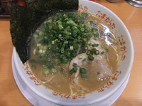 「らぁめん（710円）」@九州大分らぁめん たまがった 神奈川新町本店の写真