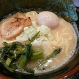 家系醤油ラーメン(並盛・160g)756円