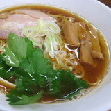 比内地鶏を味わう中華そば 800円