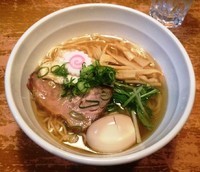 「汐らぁめん 730円 + 味玉（開店記念サービス）」@麺処 野毛八の写真