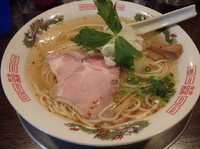 「香味塩そば(750円)」@立ち呑み居酒屋 金町製麺の写真