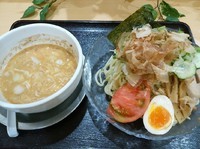 「ごま豆乳冷やしつけ麺（中盛同料金）896円」@常勝軒TOKIOの写真