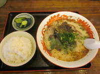 「ランチラーメン」@やまとラーメンの写真