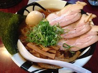「特製煮干醤油ラーメン（大盛）」@凌駕IDEAの写真