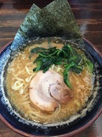 「ラーメン(味濃いめ、脂多め)」@よしなり家 三郷店の写真