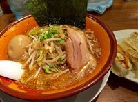 「濃厚味噌+餃子（750+200円）」@旭川味噌ラーメン ばんから 池袋西口店の写真