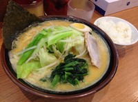 「とんこつ味噌（大盛り）780円＋120円」@金沢家の写真