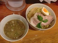 「煮干しつけ麺（中盛り）、800円（同額）」@麺屋 なつめの写真