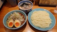 「野菜入り（800円）＋味玉（100円）＋ミニ豚マヨ丼」@つけそば屋 麺楽の写真