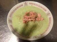 「【期間限定】うすい豆の冷やしラーメン（920円）」@麺や 七彩 東京駅の写真