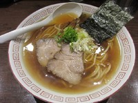 「中華そば　醤油（７５０円）＋チャーハン」@中華そば 飯村製作所の写真
