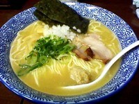 「濃厚鶏白湯そば (800円）+大盛（100円）」@麺屋武一 はなれの写真