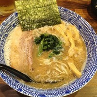 「魚介醤油ラーメン」@オリオン食堂の写真