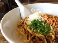 「汁なし担担麺＋サッポロ黒ラベル生小瓶」@麺屋すみすの写真