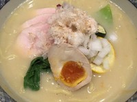 「[限定]鶏白湯塩らーめん」@つけ麺 竹川の写真