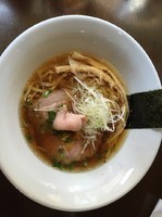 「虎徹そば（醤油） 手打ち中太麺 750円」@麺や 虎徹の写真