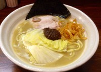 「熟成練り醤油らーめん700円（大盛りも同料金）」@『   』（無銘）の写真