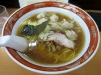 「ワンタンメン ９８０円」@支那ソバ かづ屋の写真